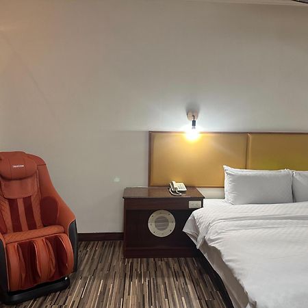 Hua Du Motel Jiji Buitenkant foto