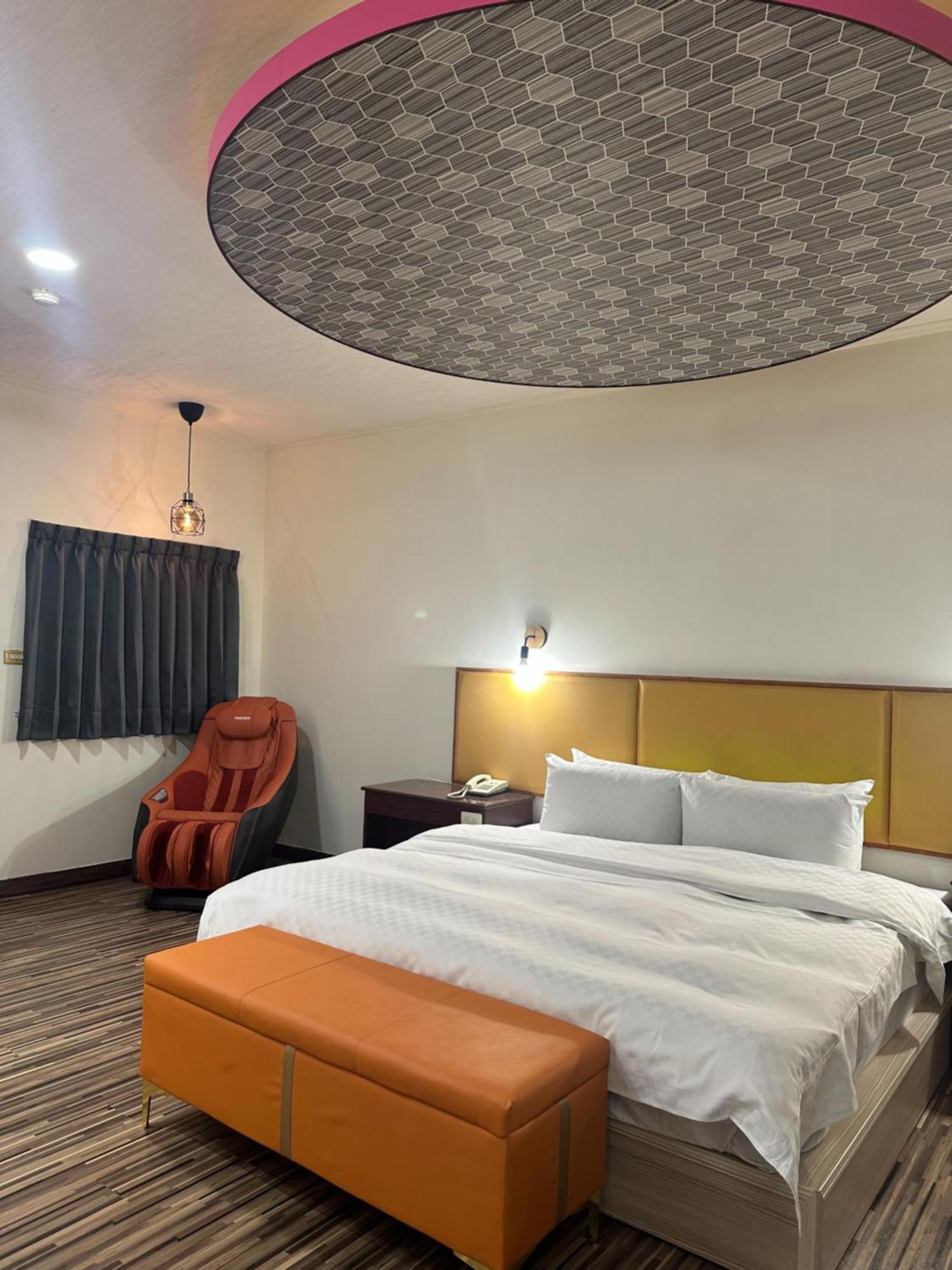 Hua Du Motel Jiji Buitenkant foto